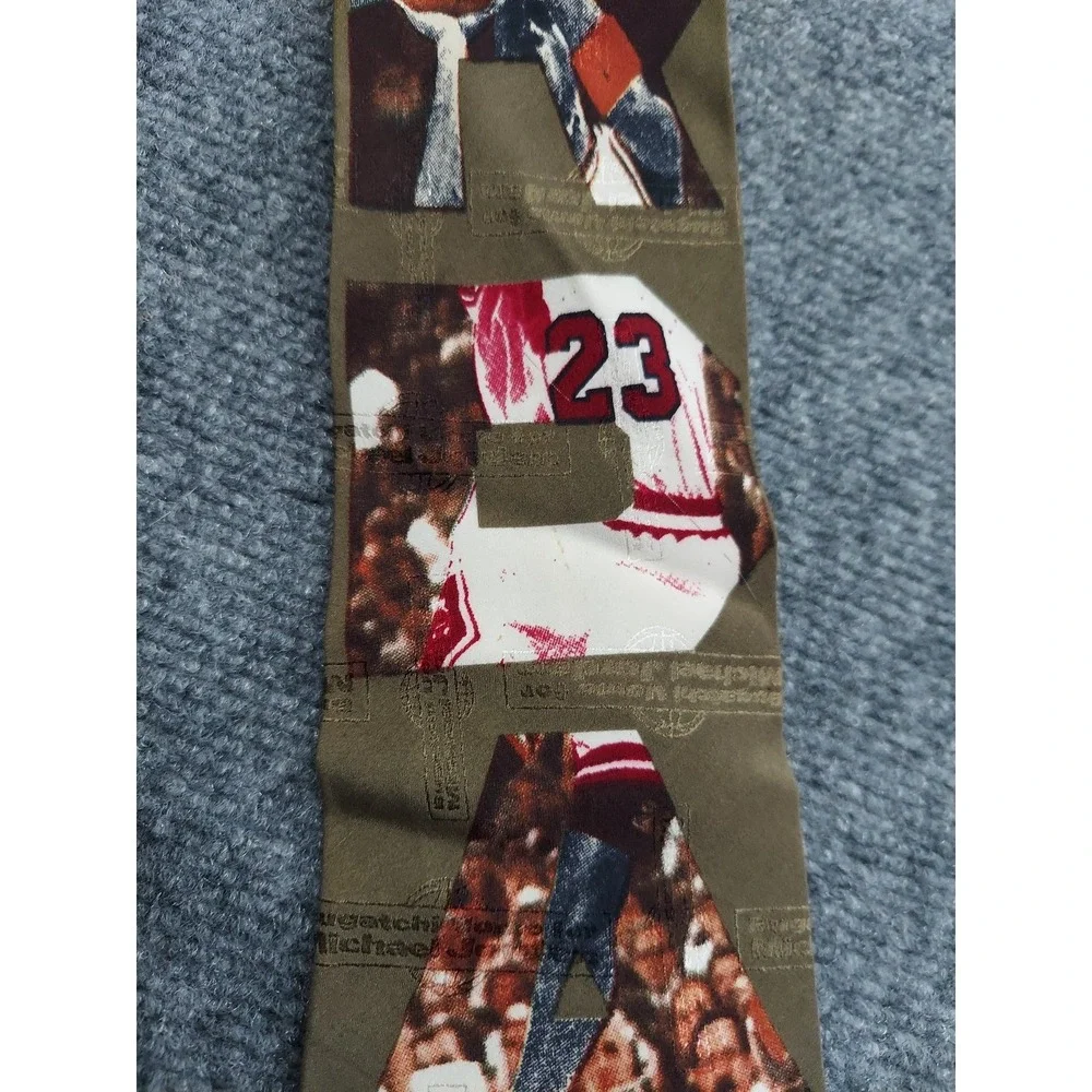 Vtg Michael Jordan Tie Necktie Silk Olive Green‎ Graphic Chicago Bulls Spellout